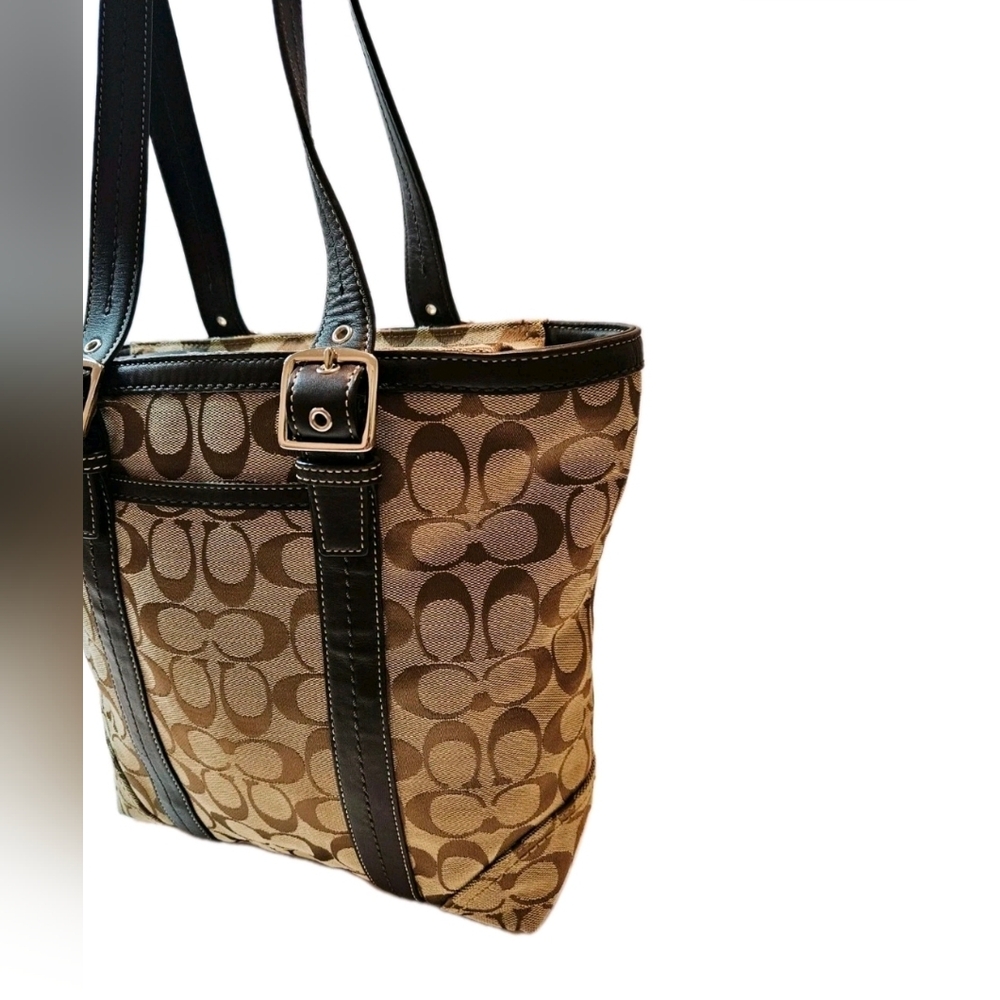Coach Jaqcuered Medium Tote Brown Handbag F12645 EUC - Picture 4 of 16